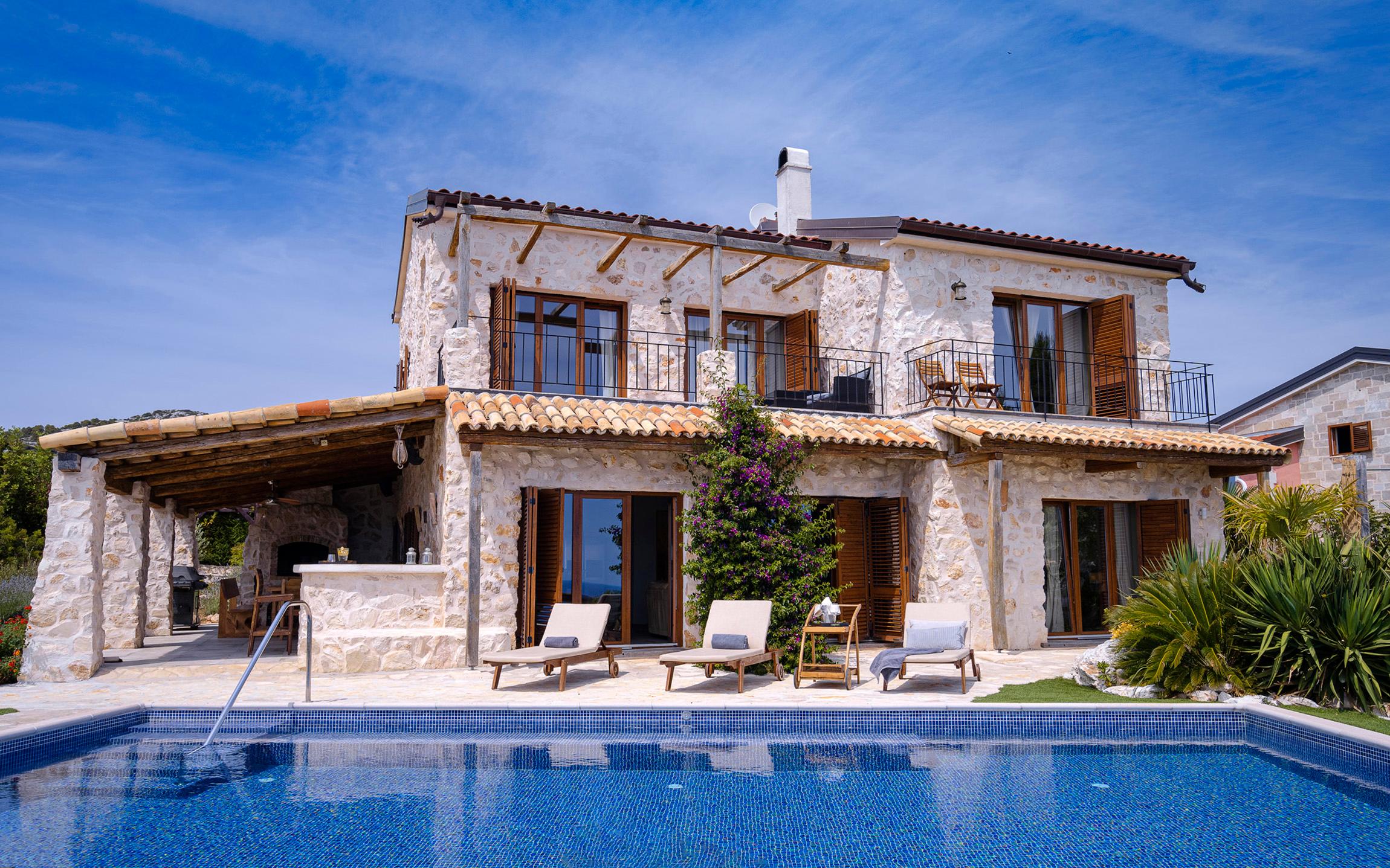 unique-villa-4