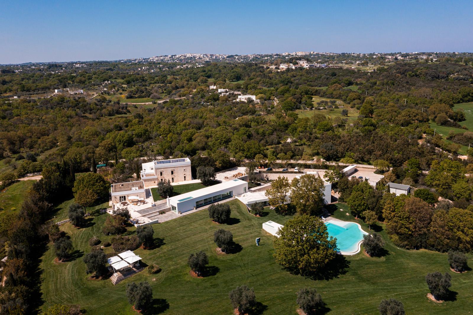 unique-villa-2