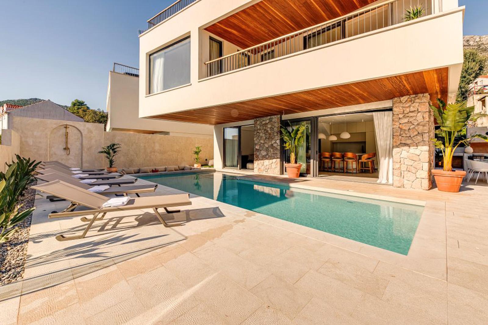 unique-villa-5