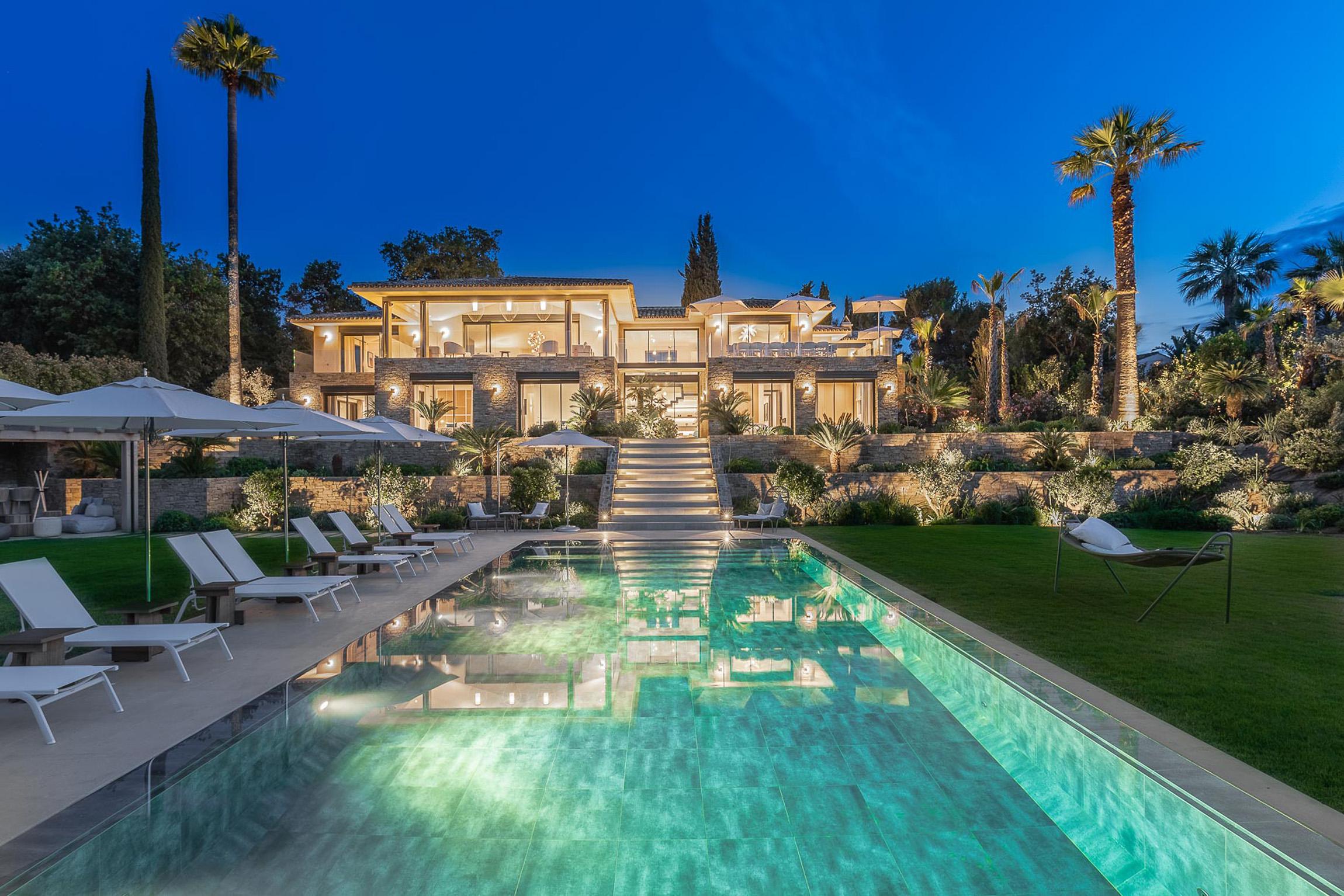 unique-Villa Azure Prestige