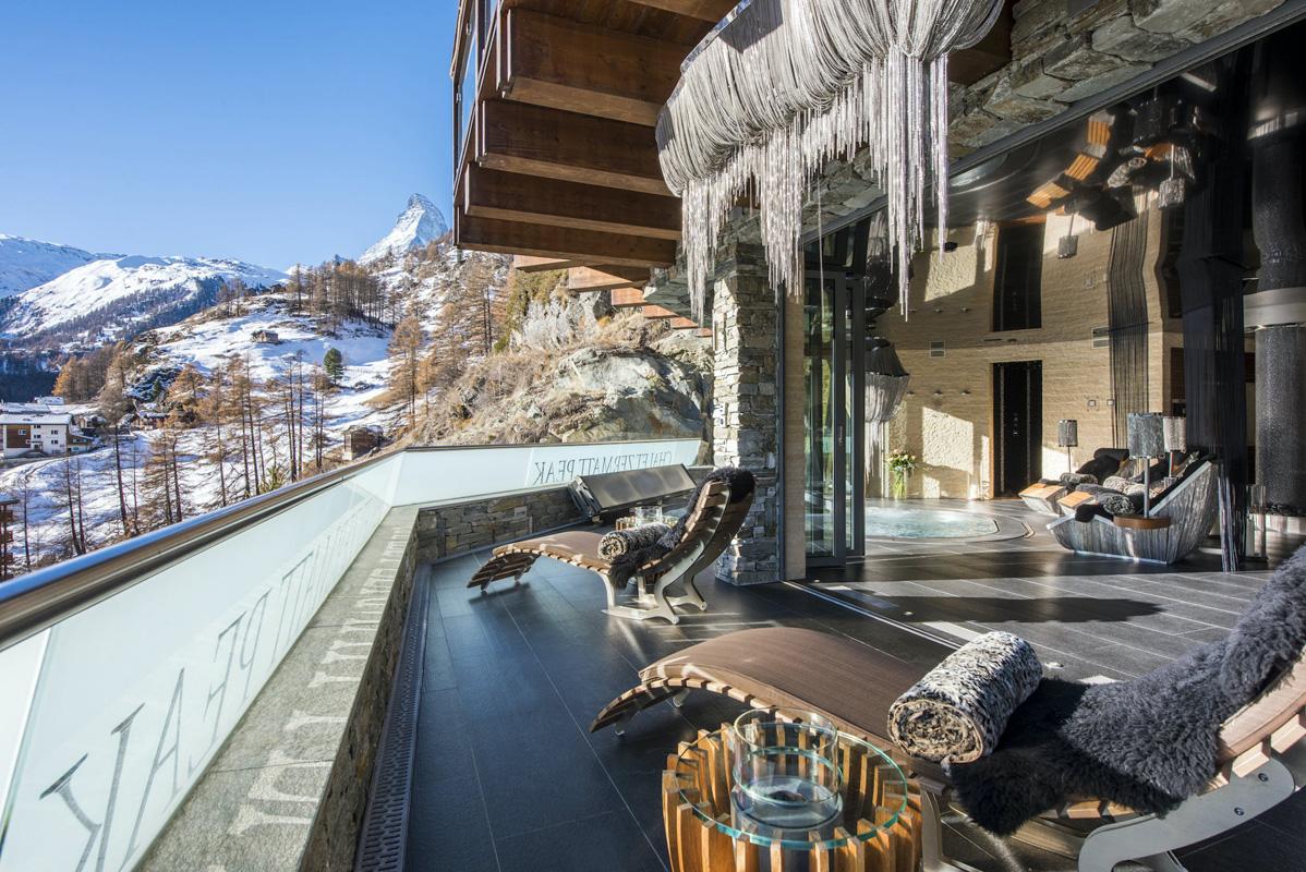 unique-Chalet Zara