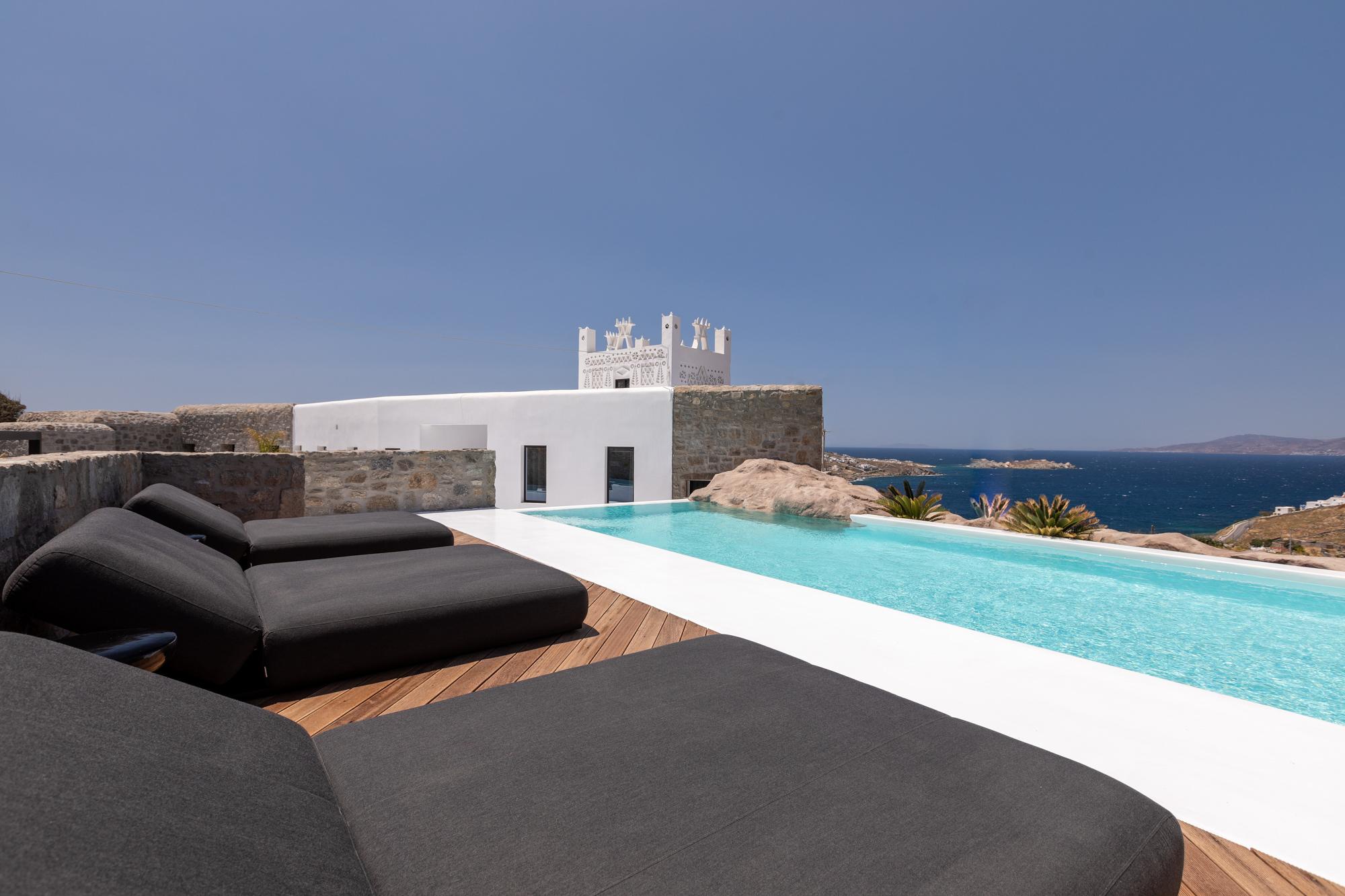 unique-Nero Town Villa
