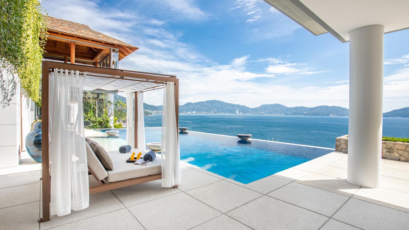 unique-Villa Chelay