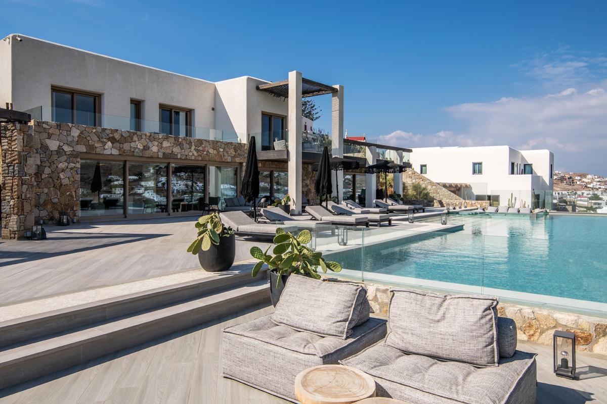 unique-Villa Ornos