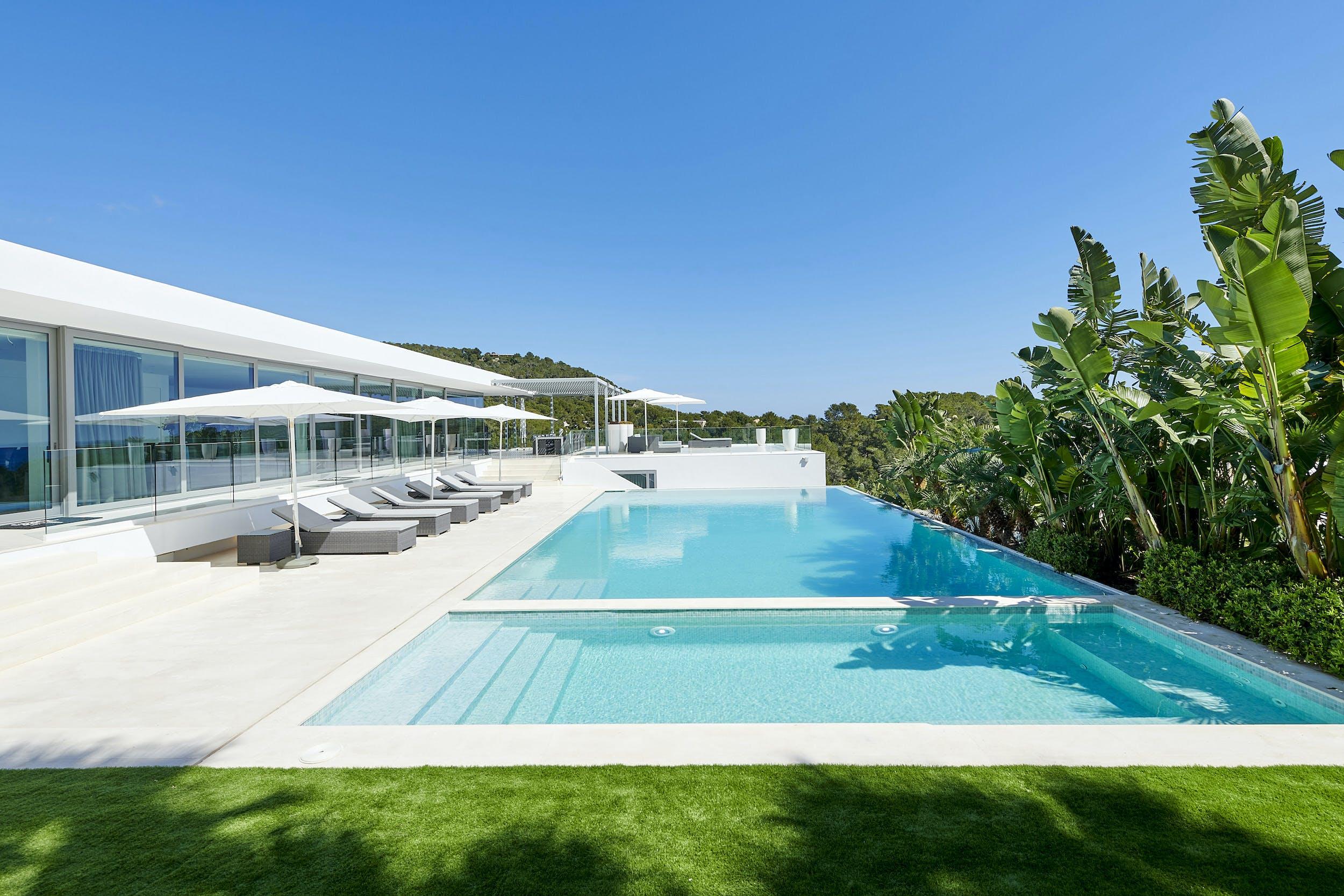 unique-Villa Cann