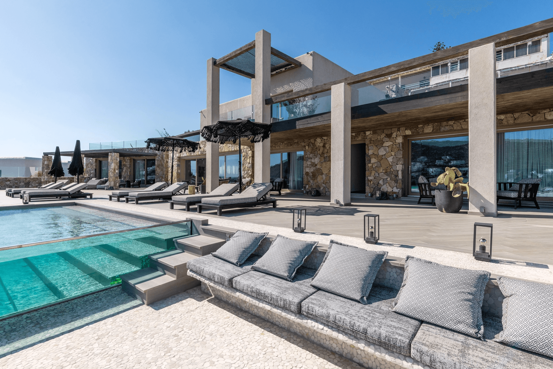 Mykonos: Unique Vacation with Unique Stays