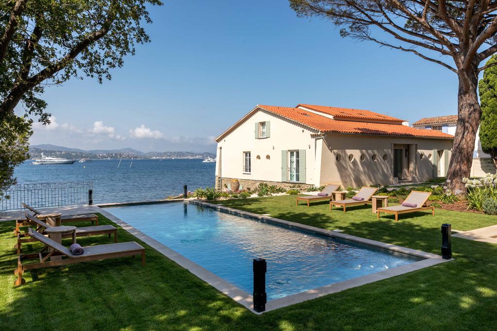 unique-Villa Neutre