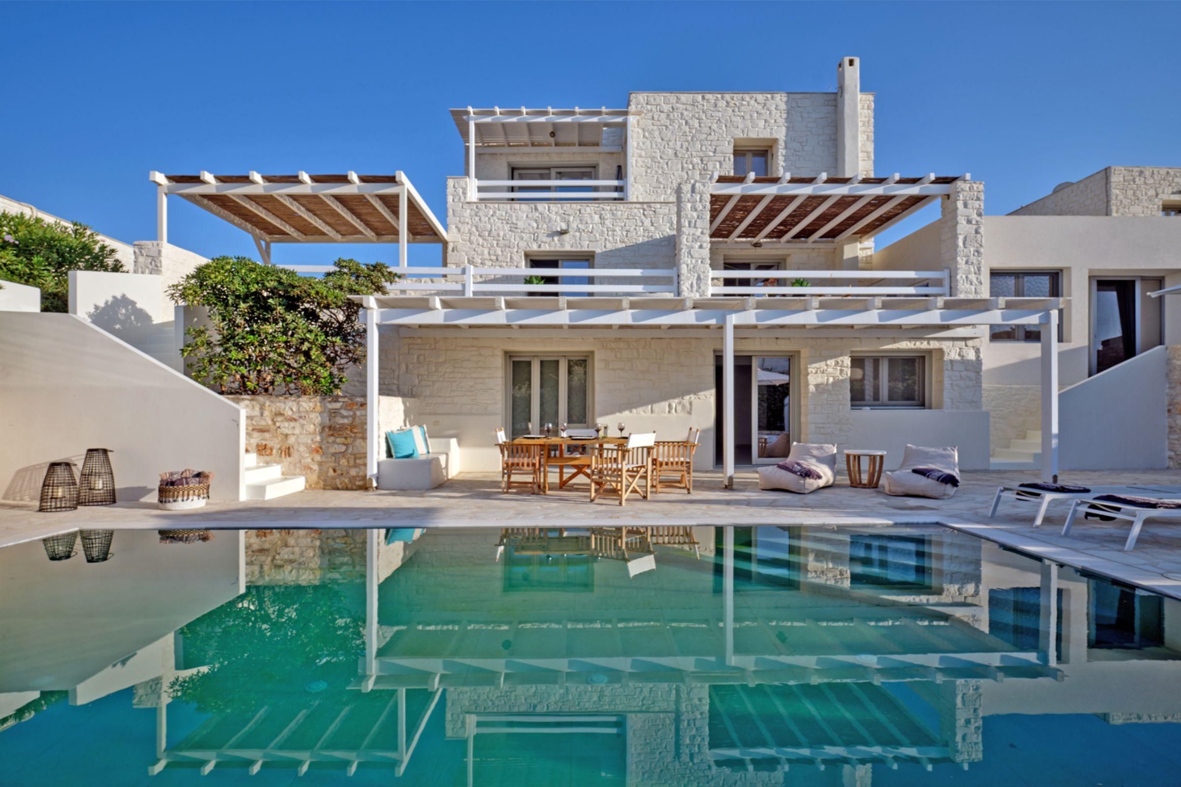 unique-Villa Desert Bloom Retreat