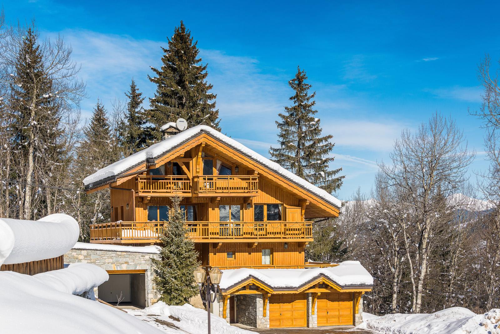 unique-Chalet Raisinor