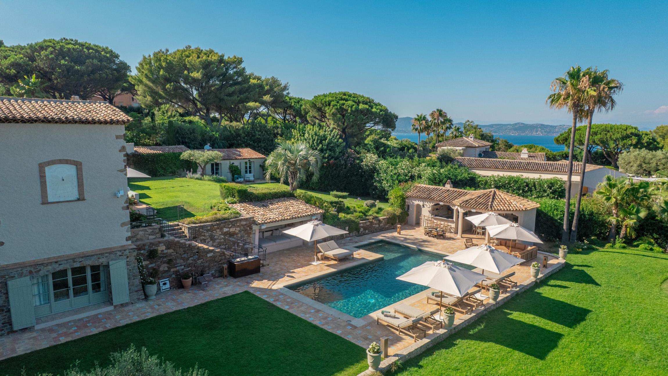 unique-villa-3