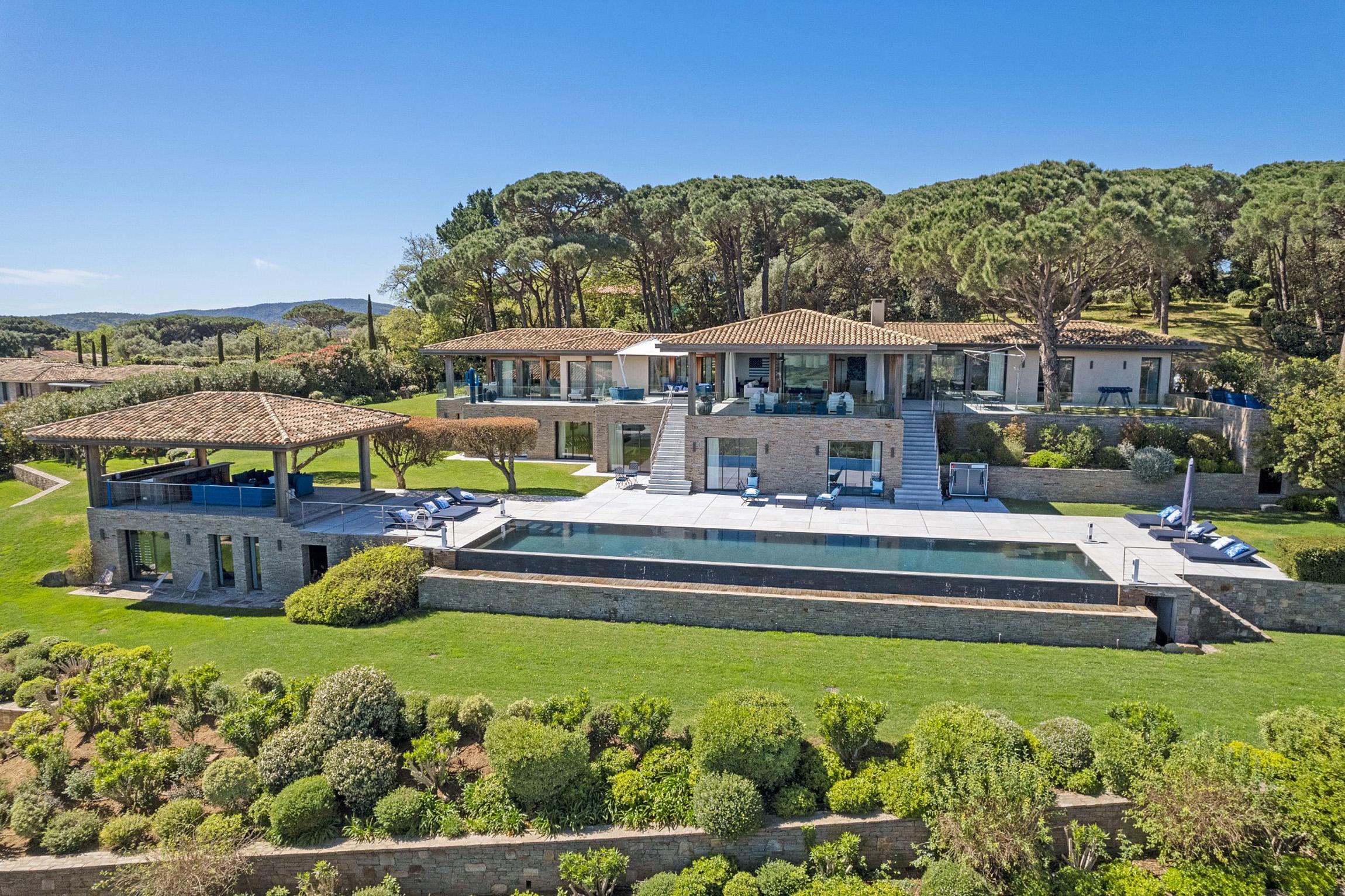 unique-villa-0