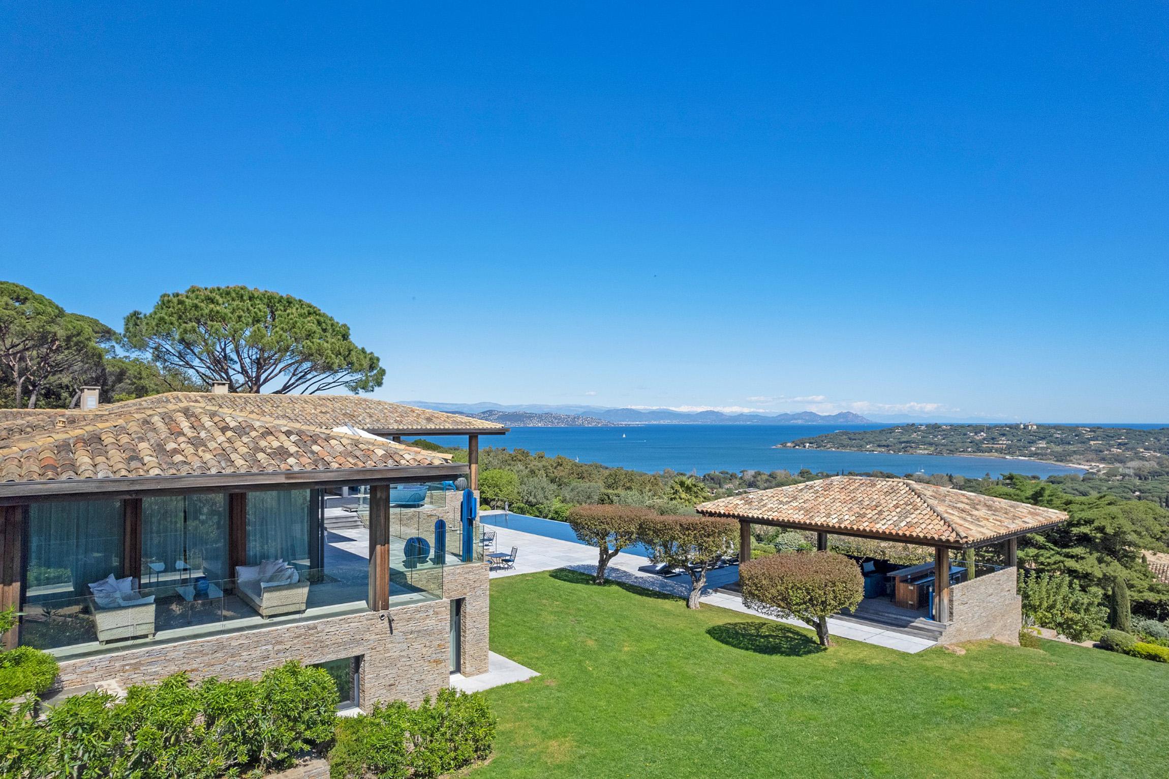unique-villa-1