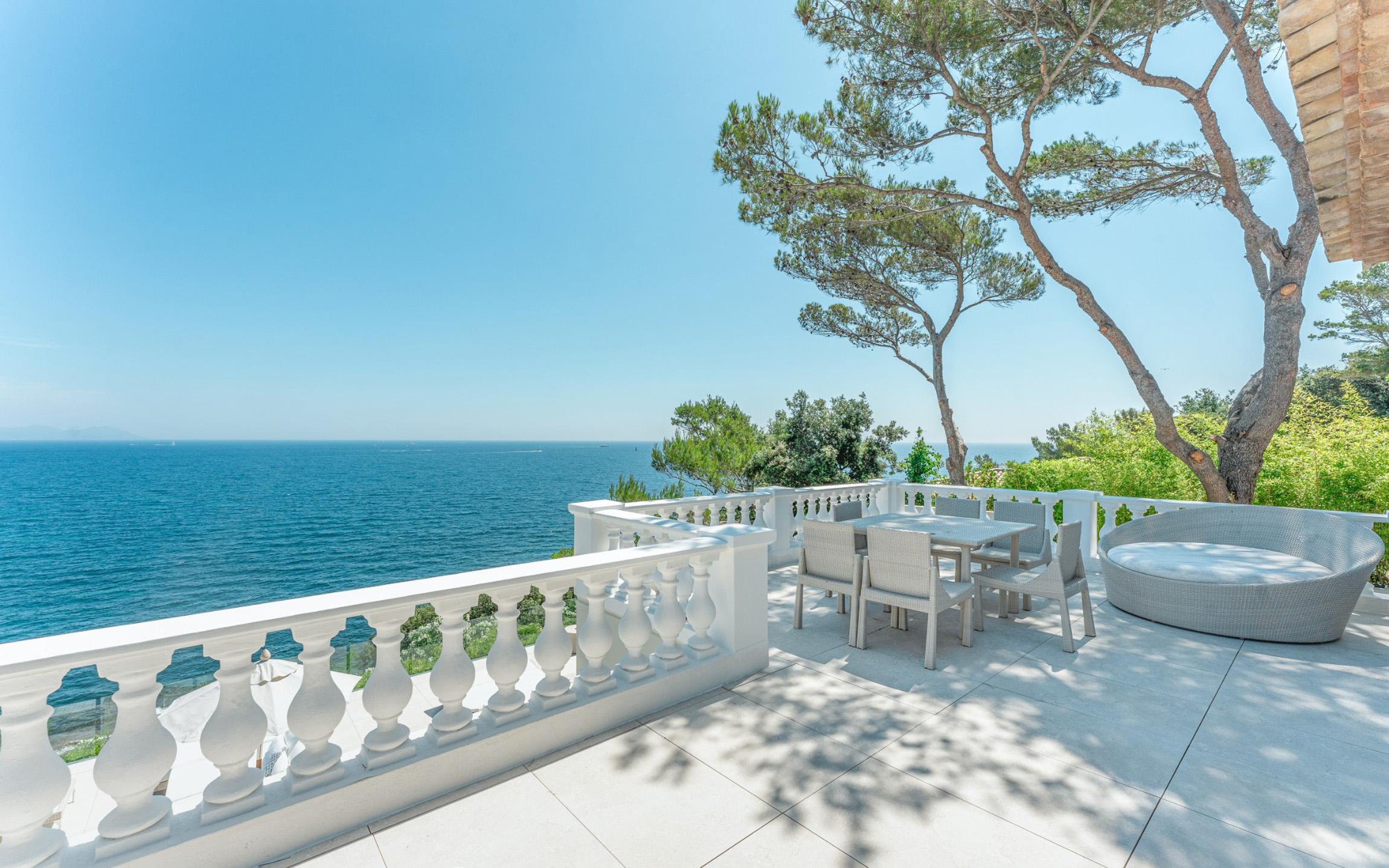 unique-villa-3
