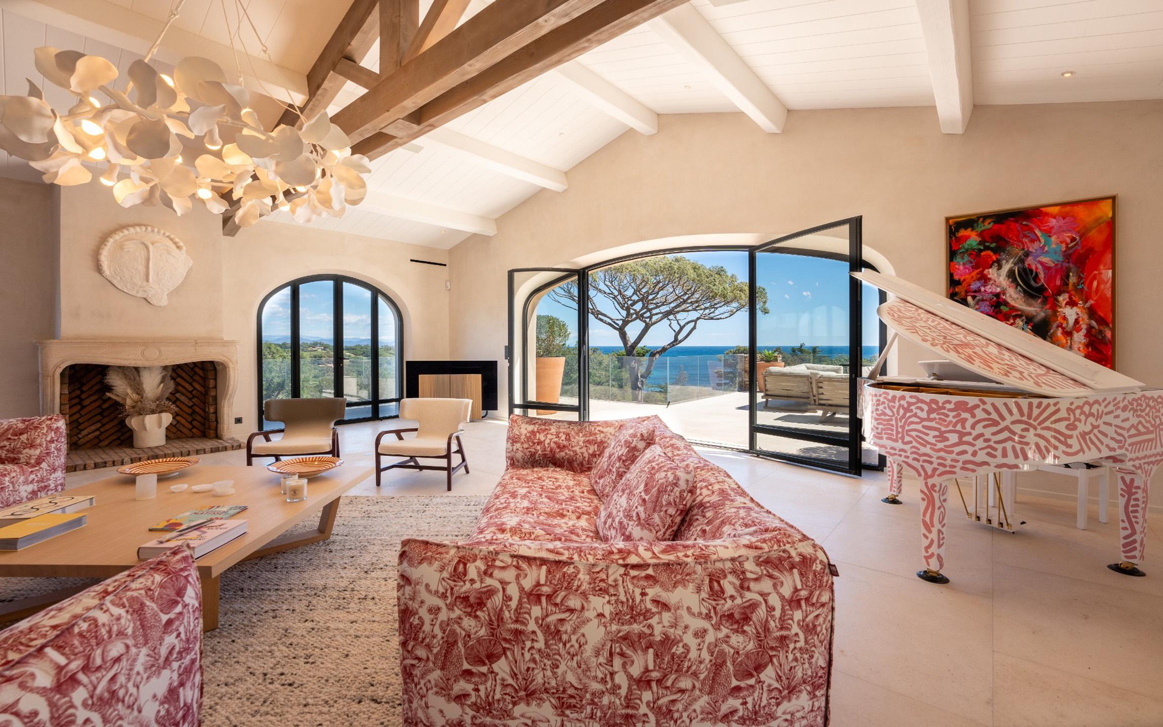 unique-villa-2