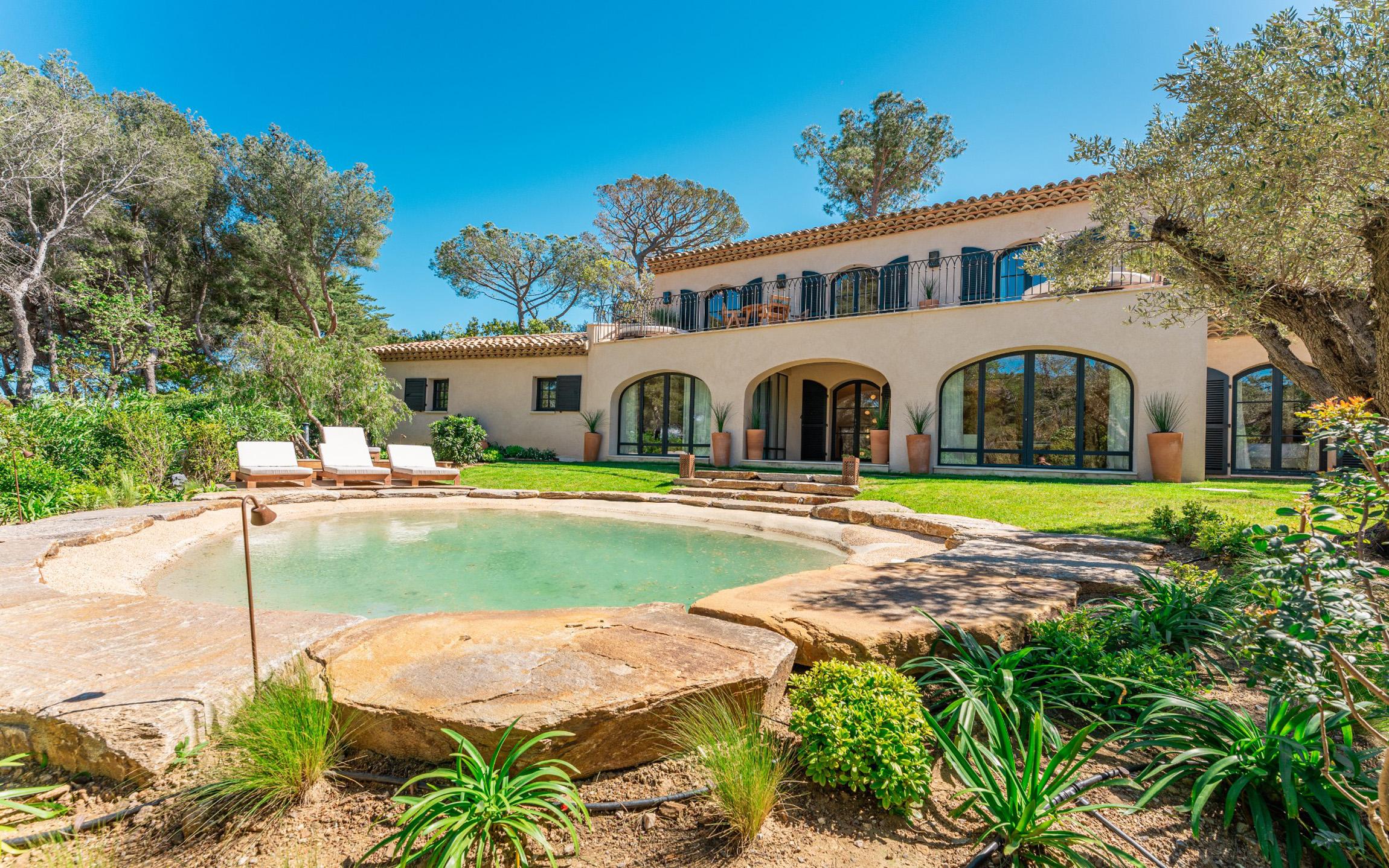 unique-villa-8