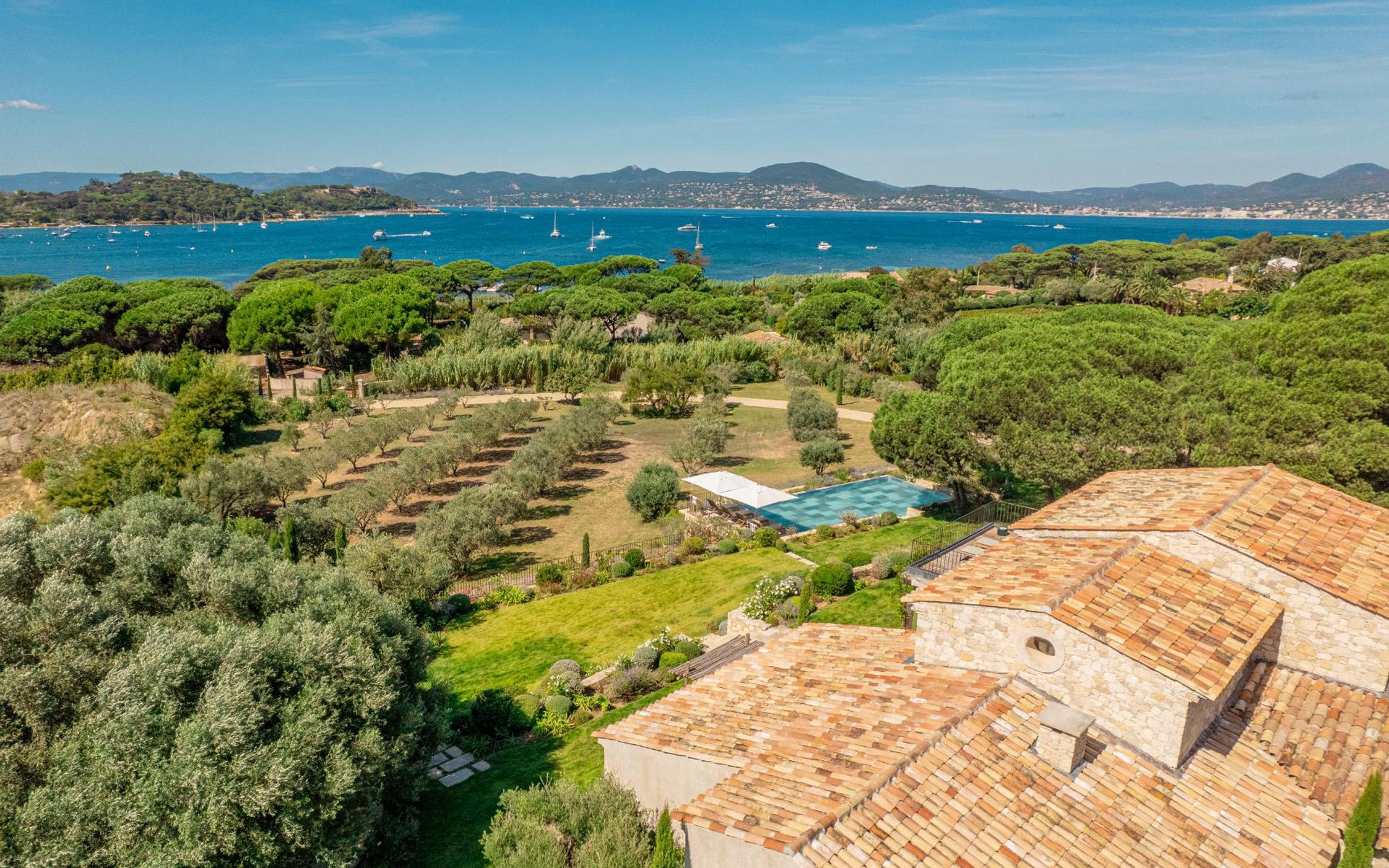 unique-villa-5
