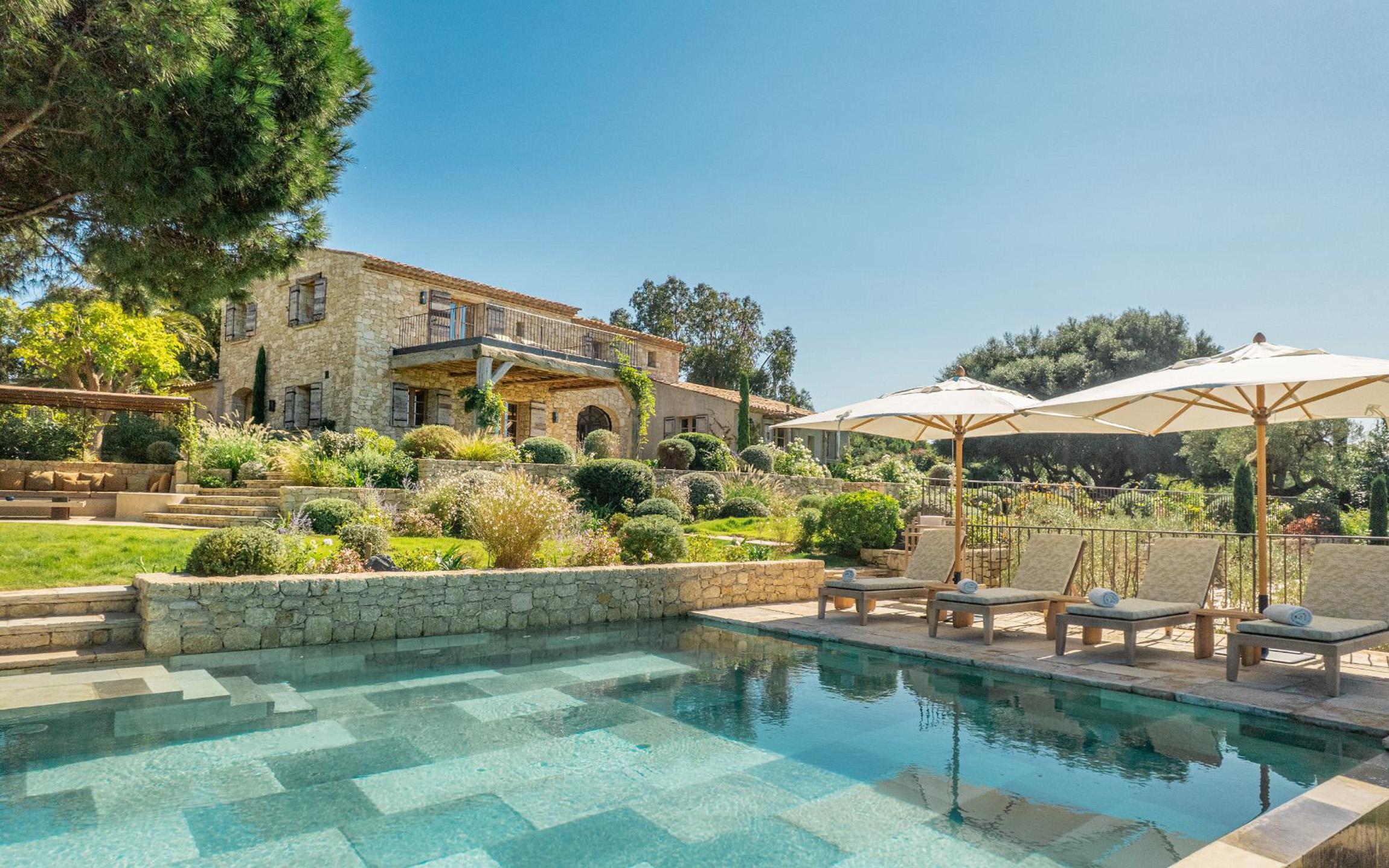 unique-villa-7
