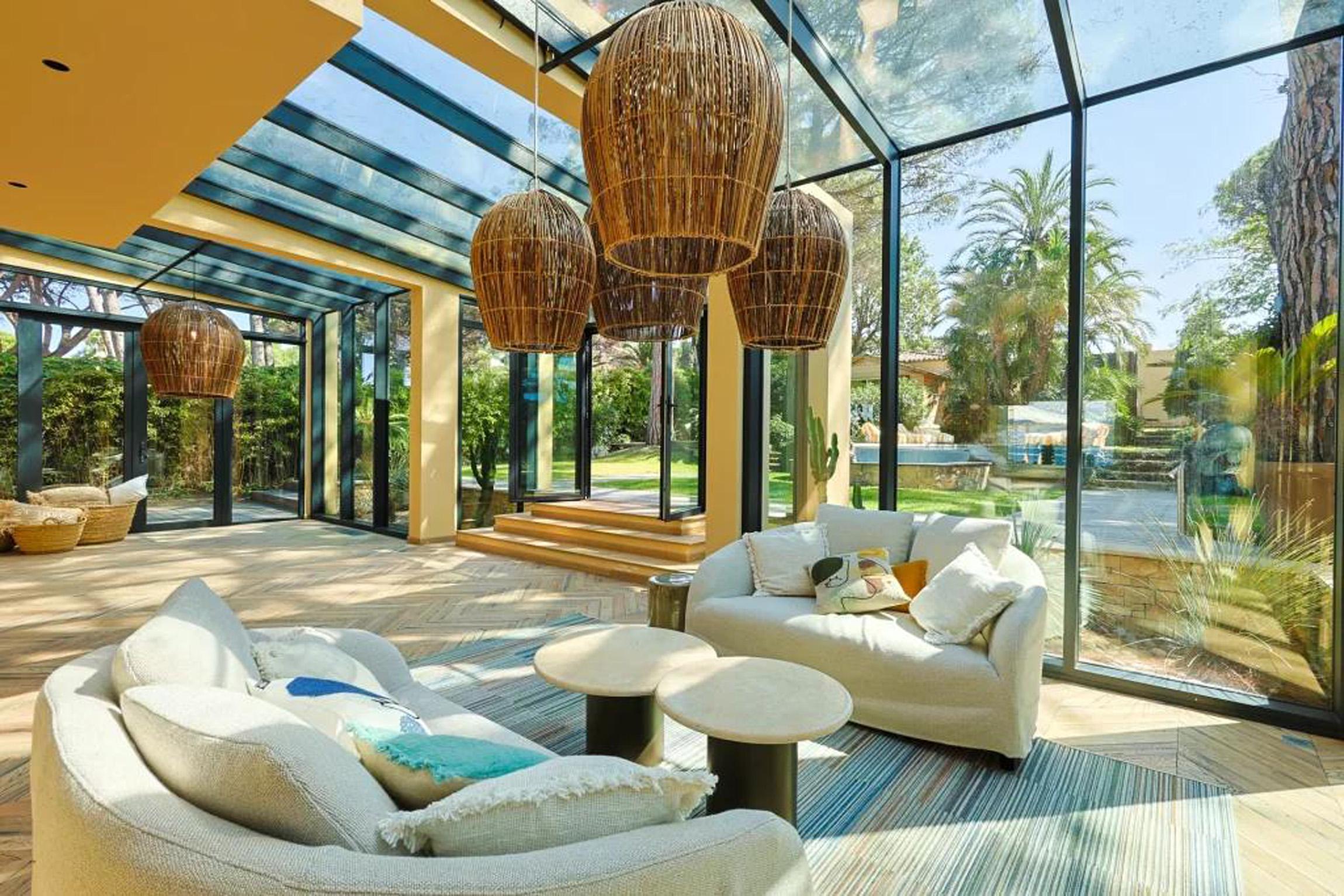 unique-villa-5