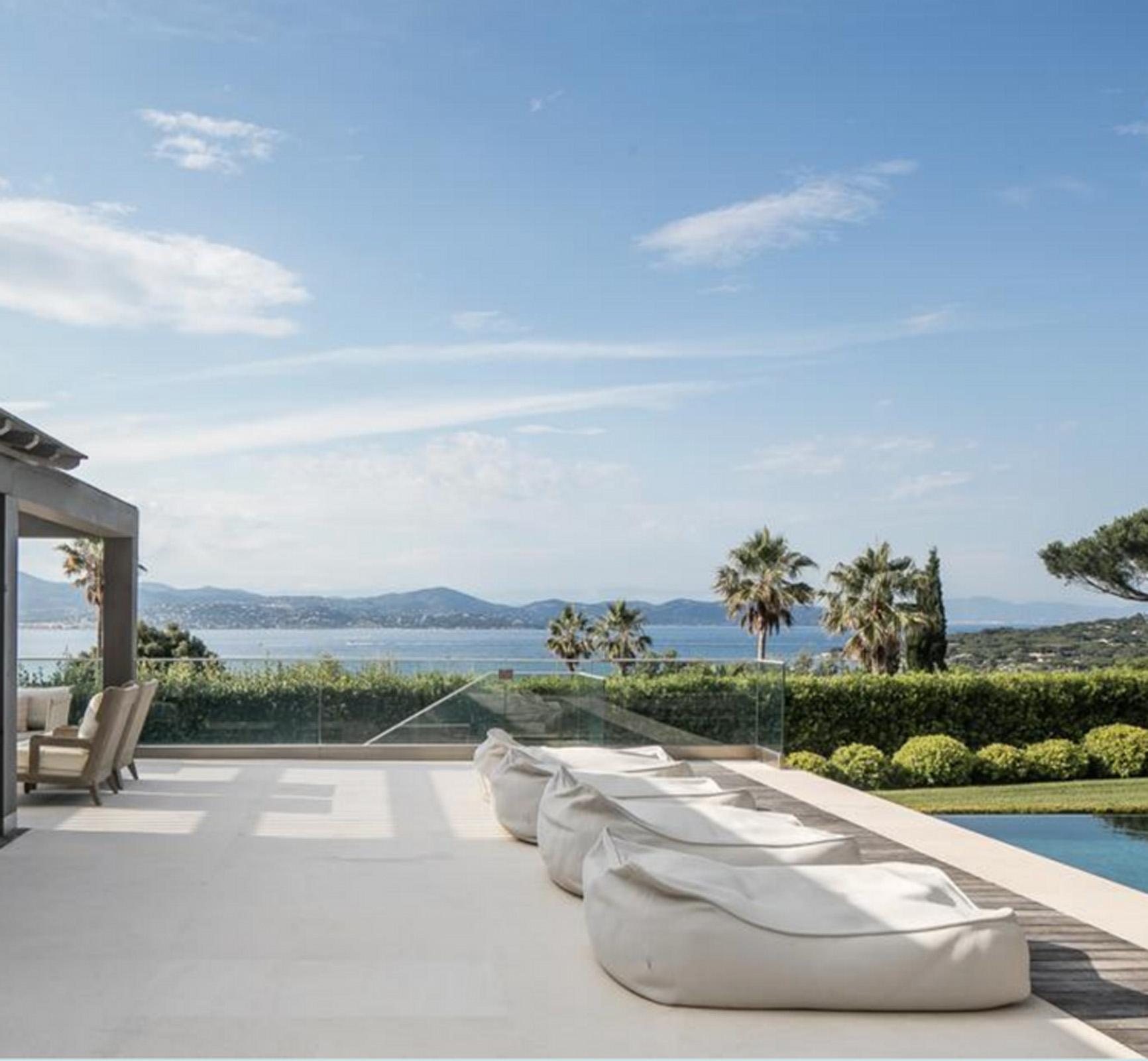 unique-villa-1