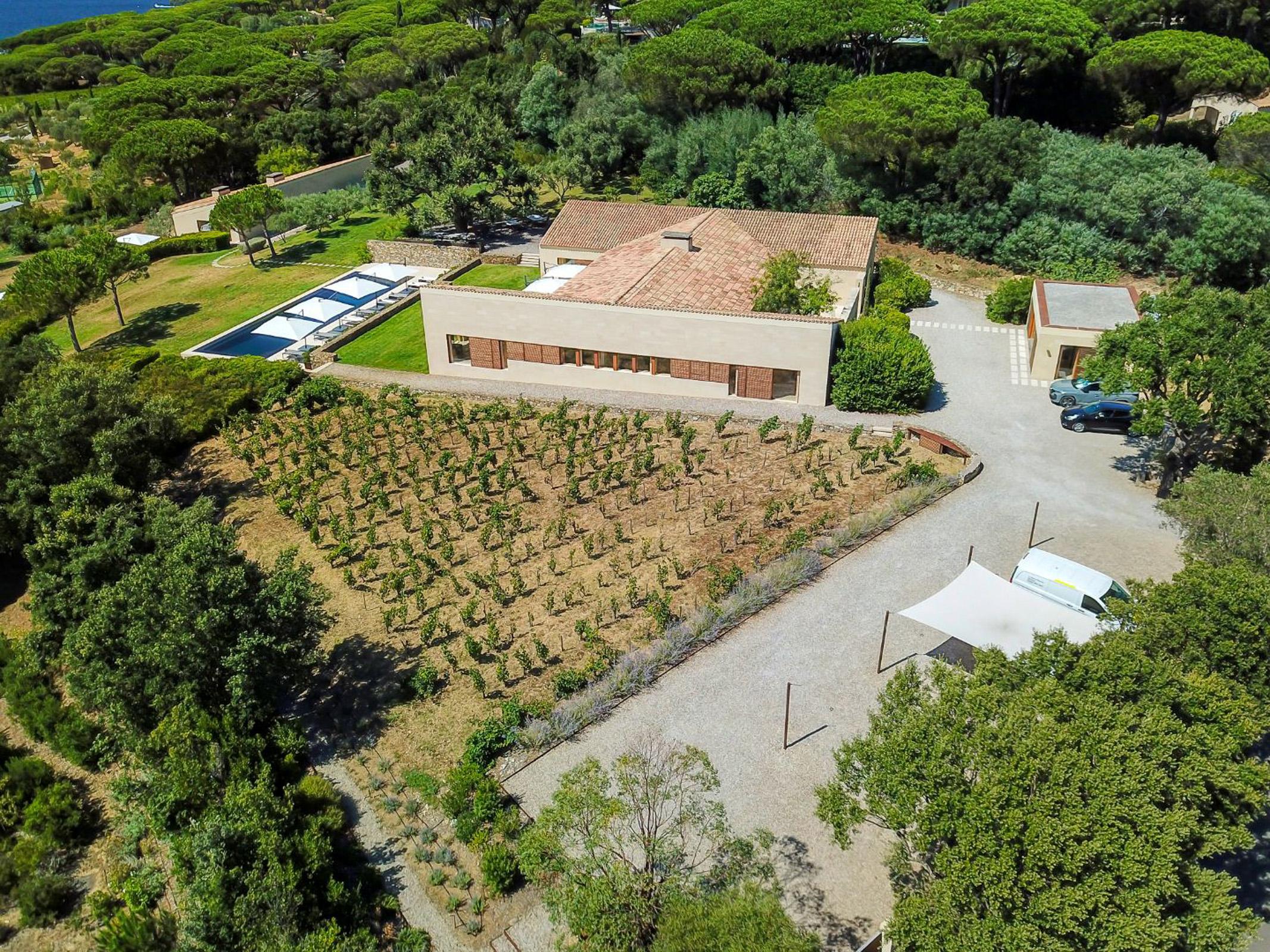 unique-villa-1