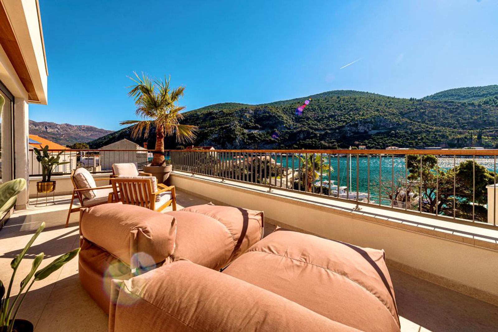 unique-villa-5