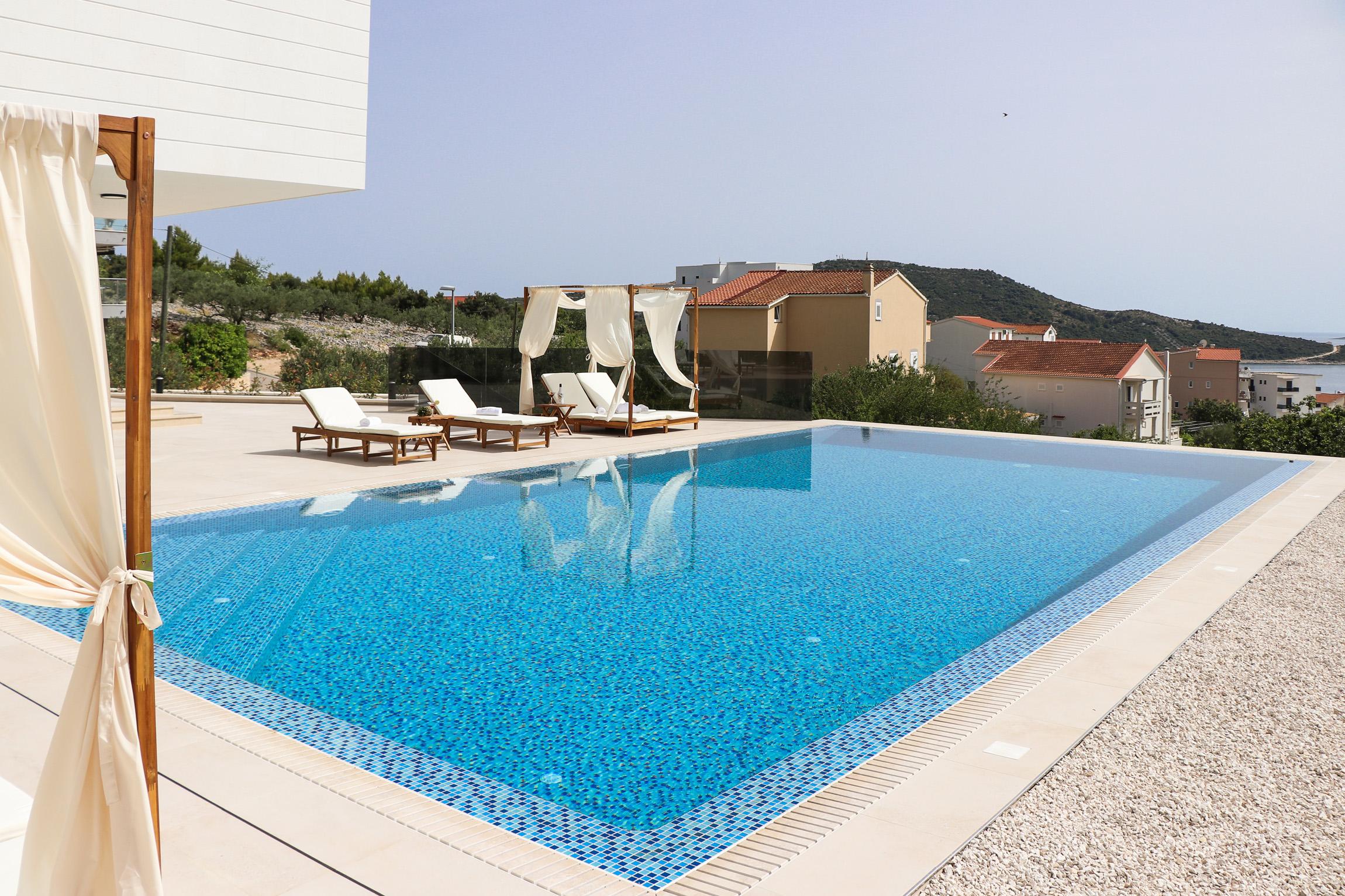 unique-villa-7