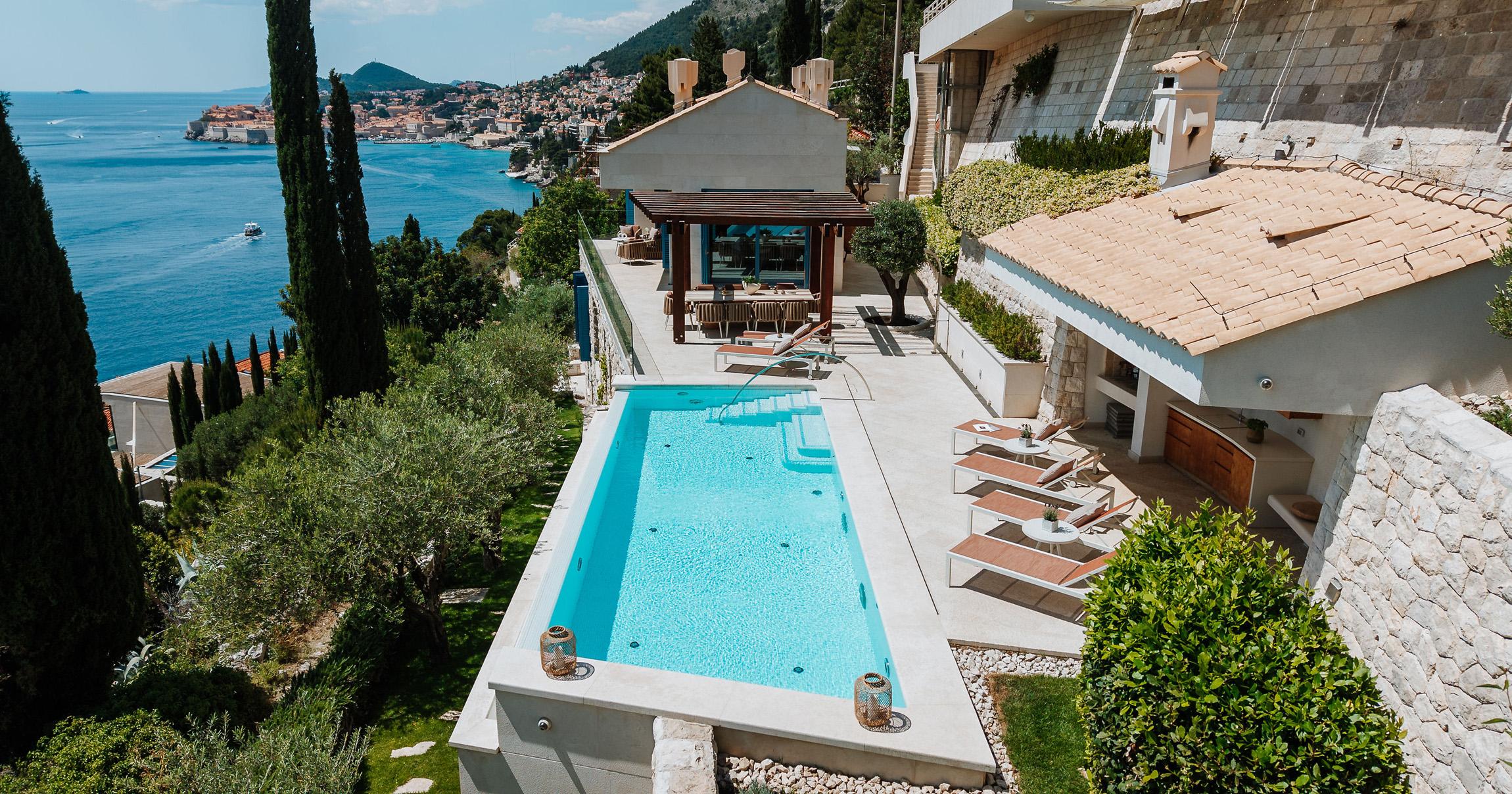unique-villa-0