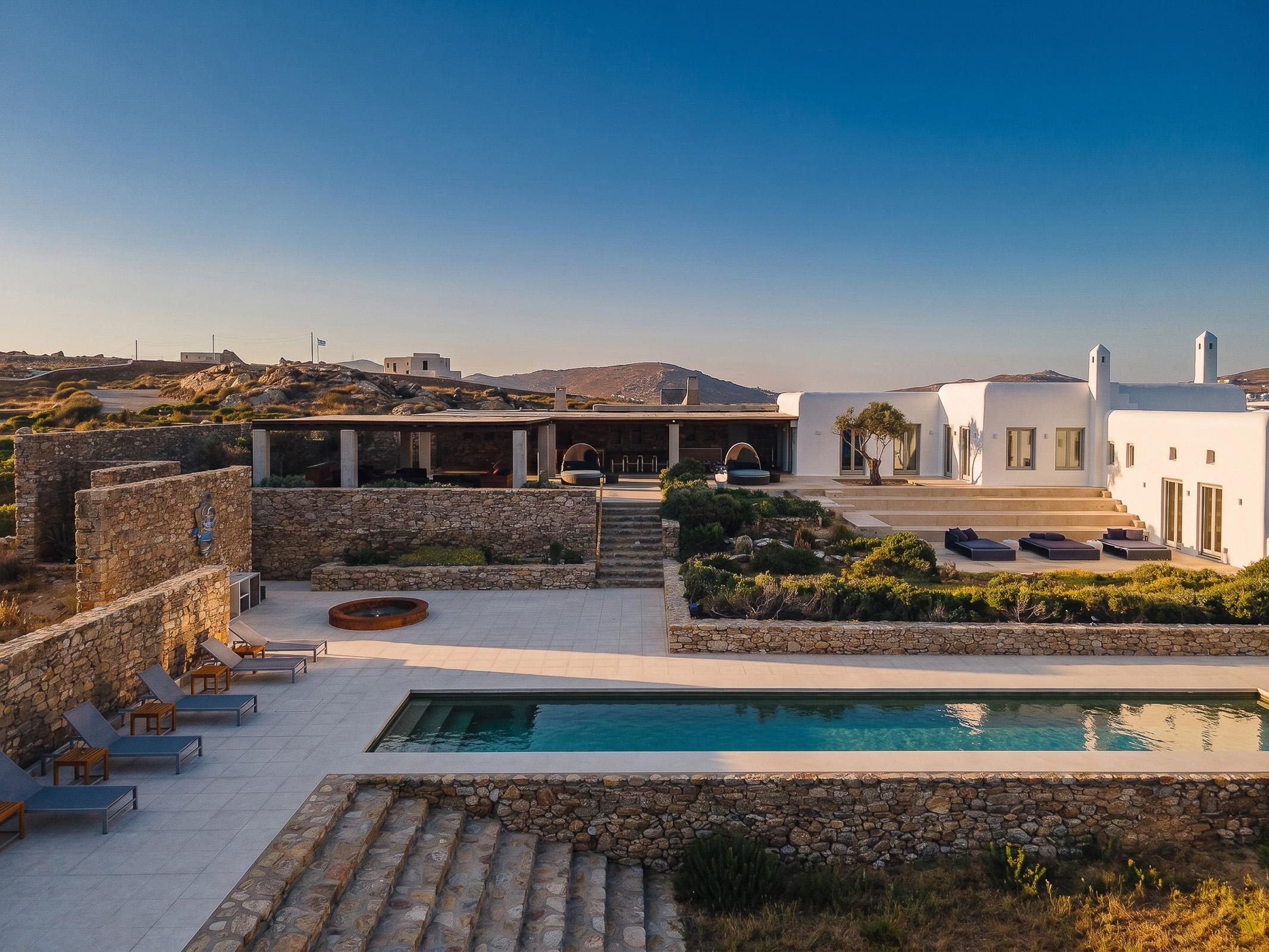 unique-villa-2