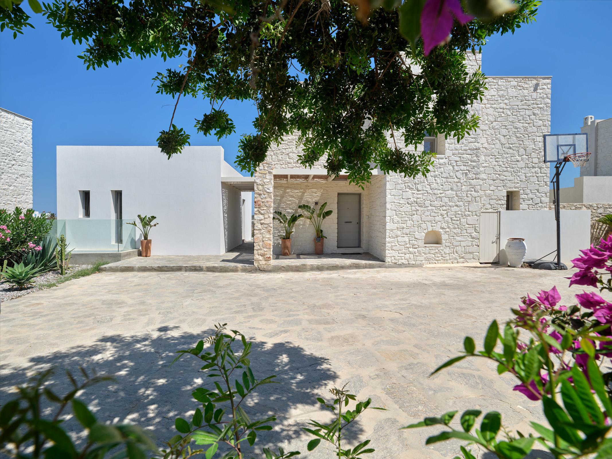 unique-villa-3