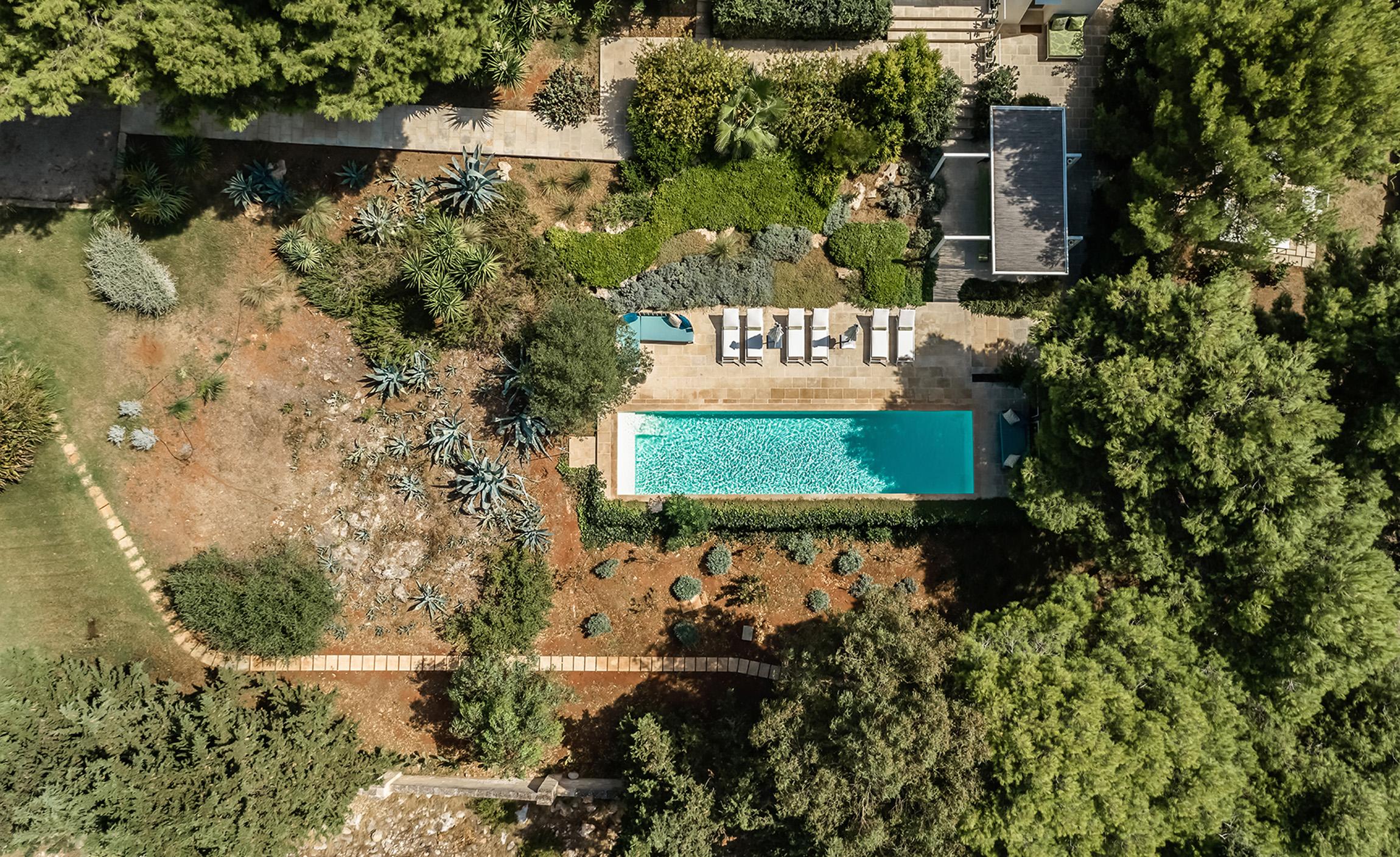 unique-villa-0