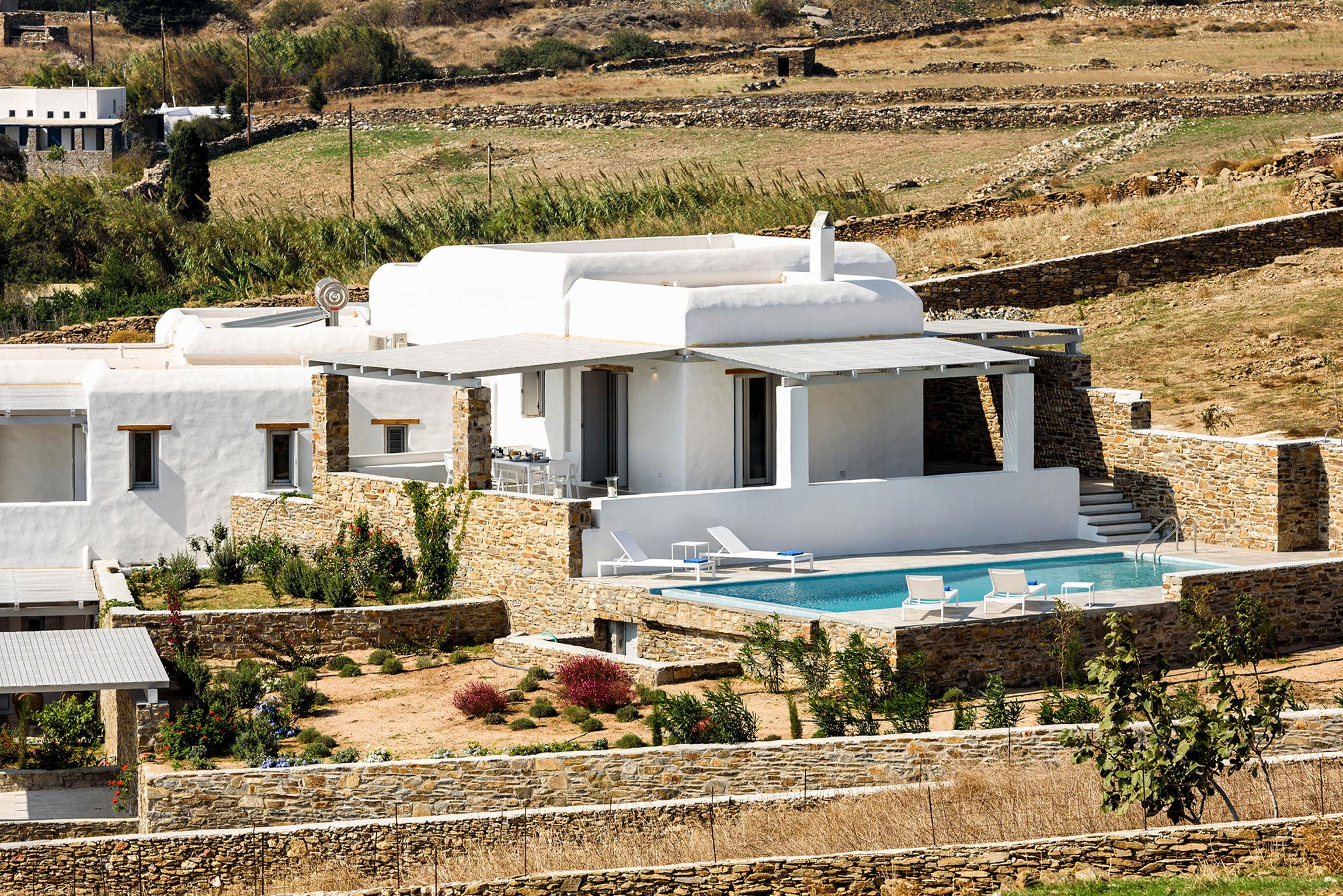 unique-villa-0