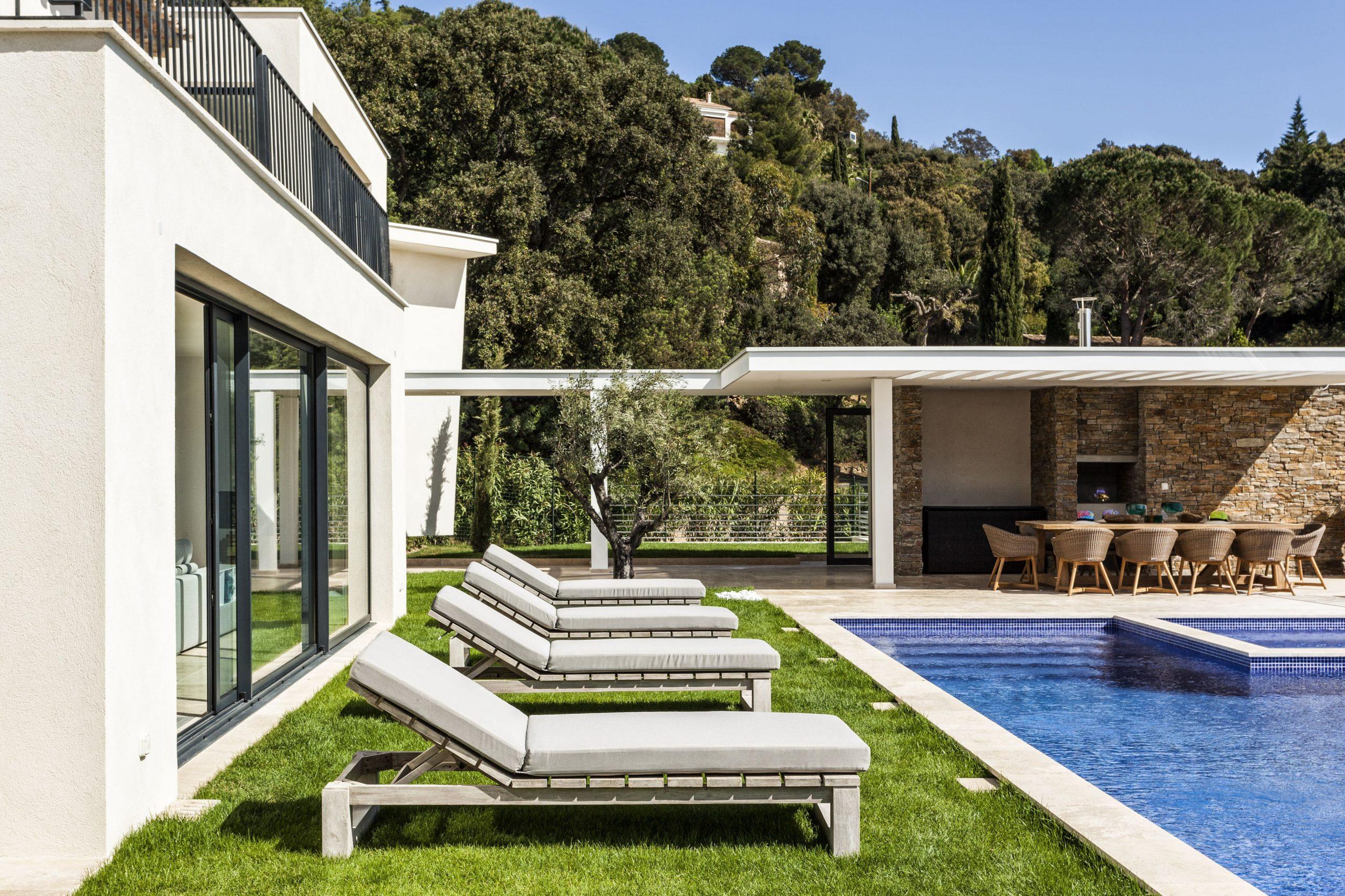 unique-villa-0
